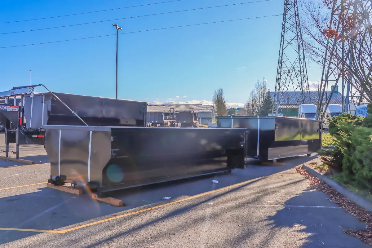 Professional dumpster rental and junk removal service in Farmington